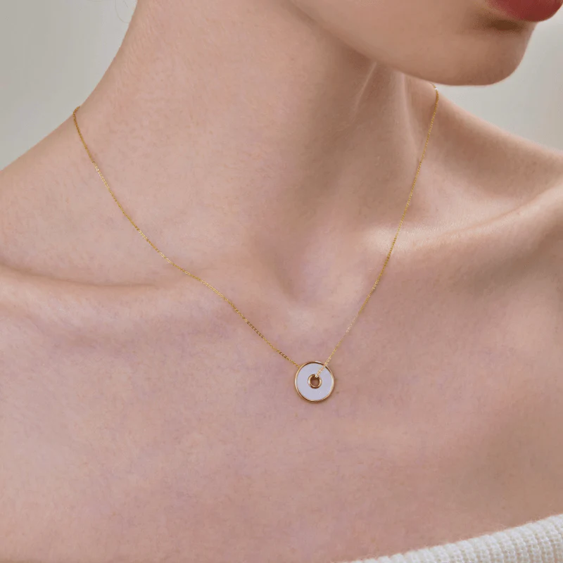 18K Solid Gold Mother of Pearl Round Hole Coin Necklace - Image 3