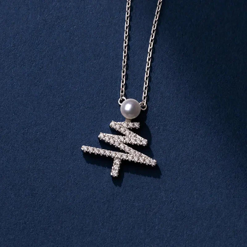 18K White Gold Christmas Tree Diamond Pendant Necklace - Image 3