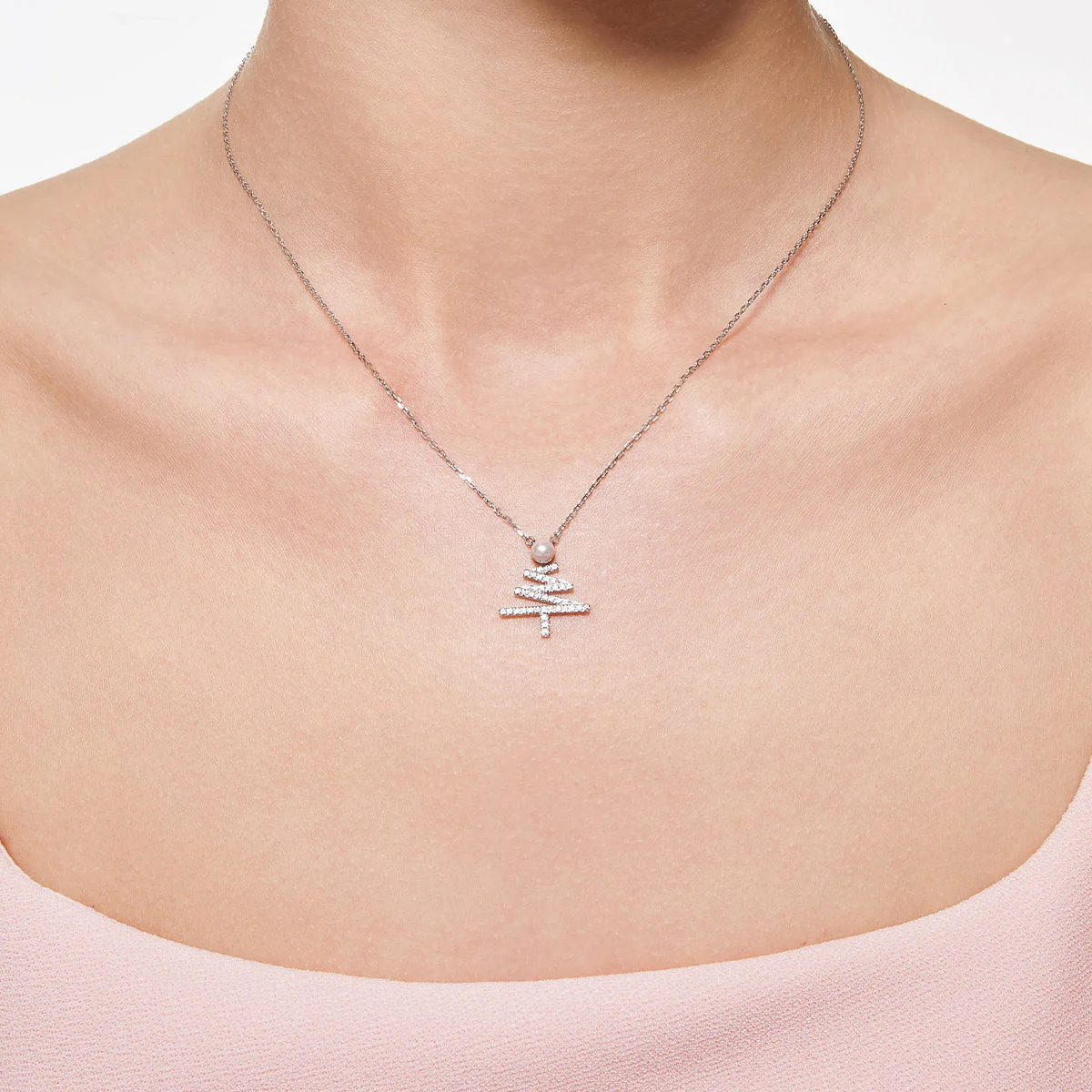 18K White Gold Christmas Tree Diamond Pendant Necklace - Image 5