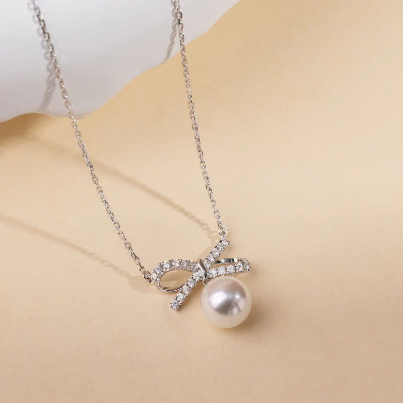 Akoya 18K White Gold Elegant Knot Fashion Necklace - Image 10