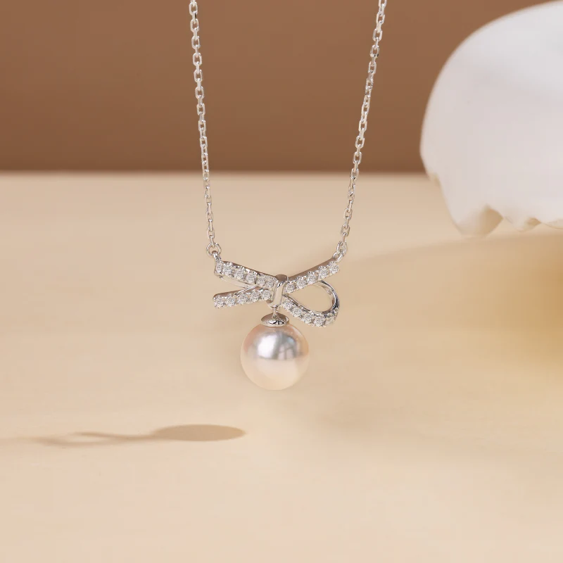 Akoya 18K White Gold Elegant Knot Fashion Necklace - Image 11