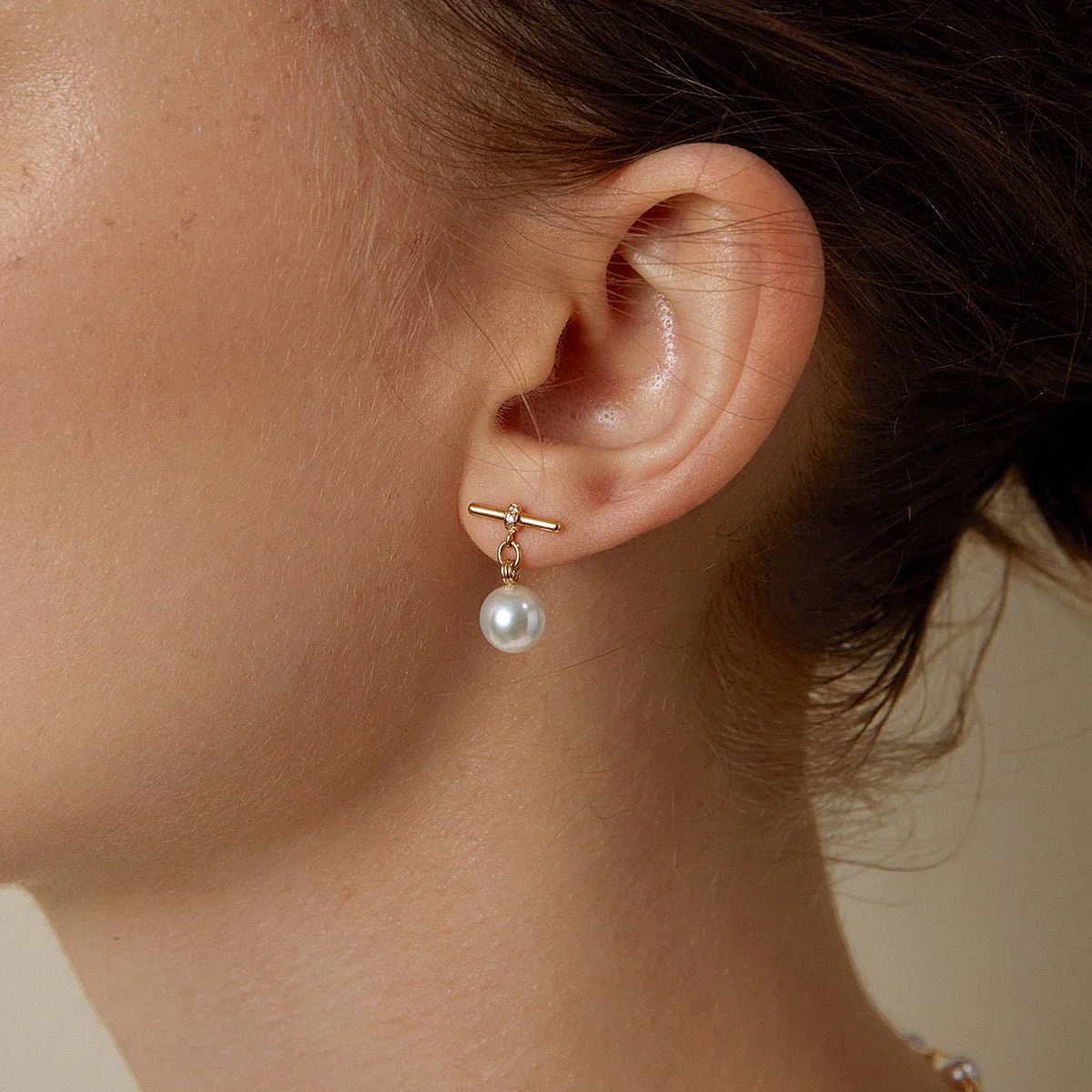 Akoya Pearl 18K Gold Diamond Parallel Grace Studs Earrings - Image 2