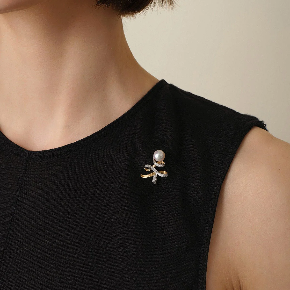 Akoya Pearl 18K Gold Diamonds Two-tone Ribbon Wish Tree Brooch - Image 2