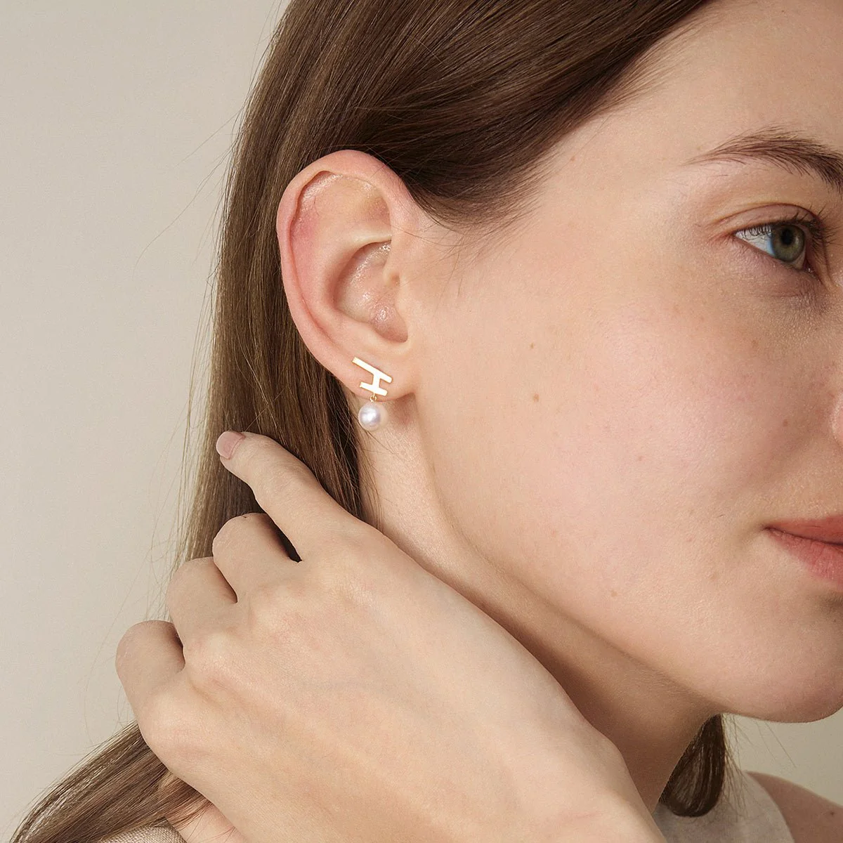 Akoya Pearl 18K Gold Fashion Flying Earrings - Image 5