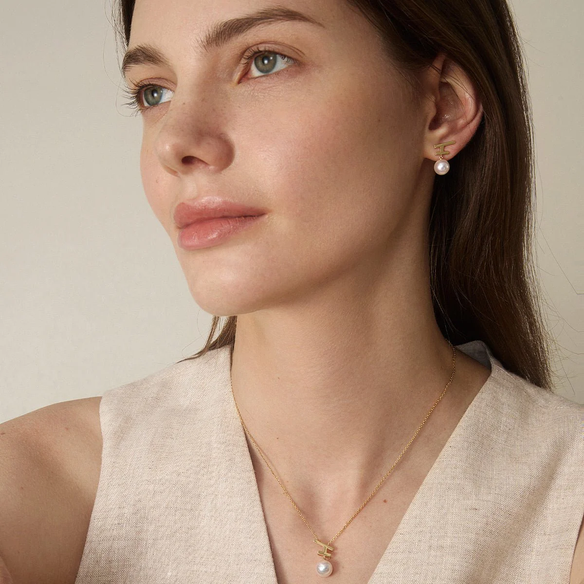 Akoya Pearl 18K Gold Fashion Flying Earrings - Image 9