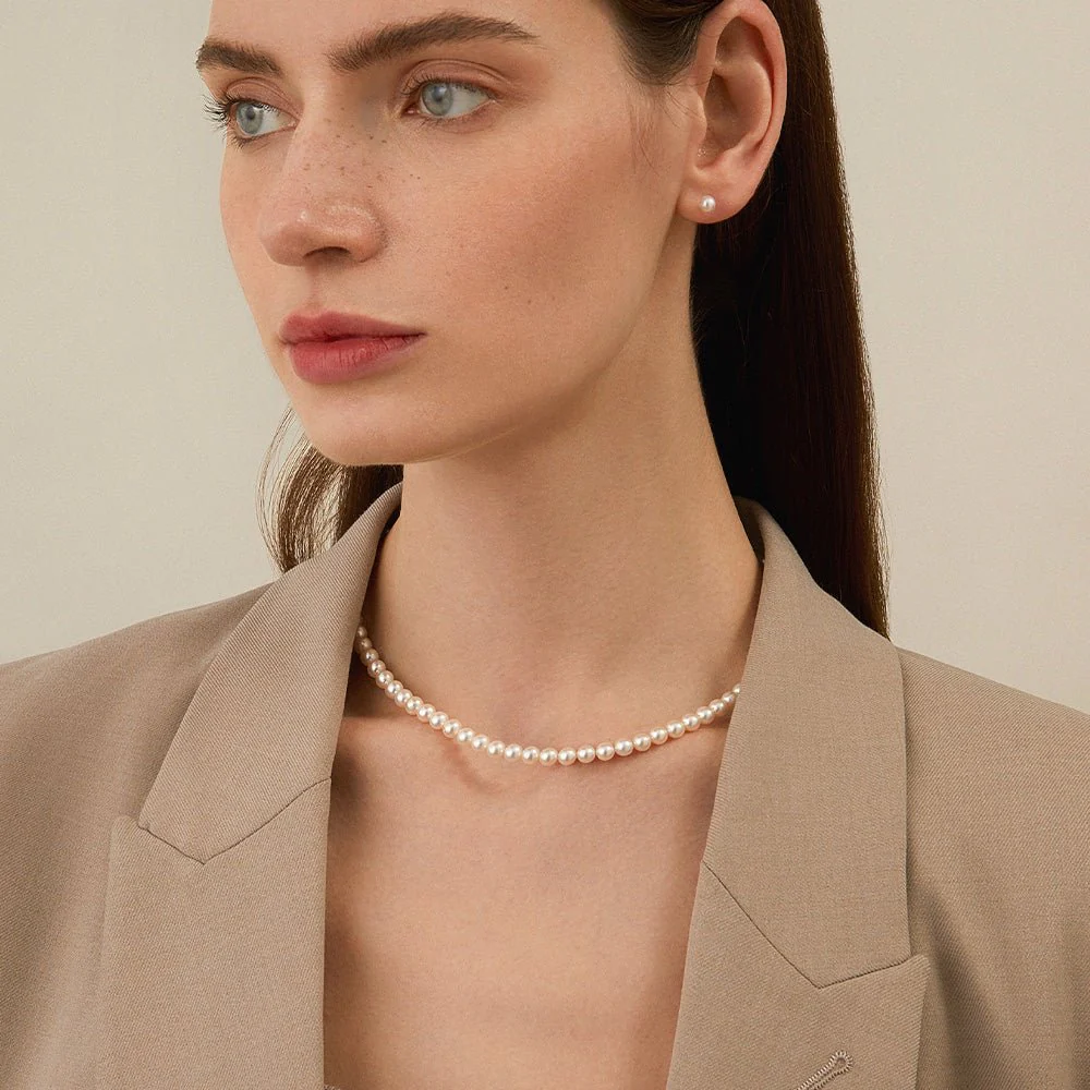 Akoya Pearl 18K Gold Lustre Classic Strand Necklace - Image 8