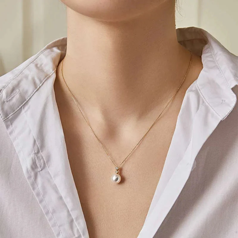 Akoya Pearl 18K Gold Twin Diamond Pendant Necklace - Image 4