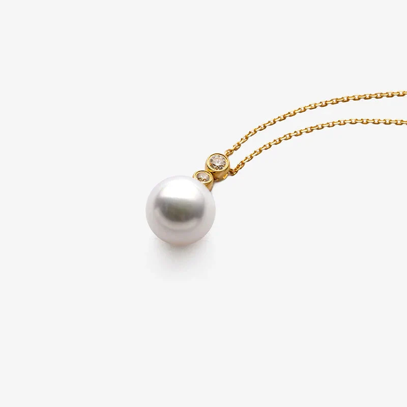 Akoya Pearl 18K Gold Twin Diamond Pendant Necklace - Image 5