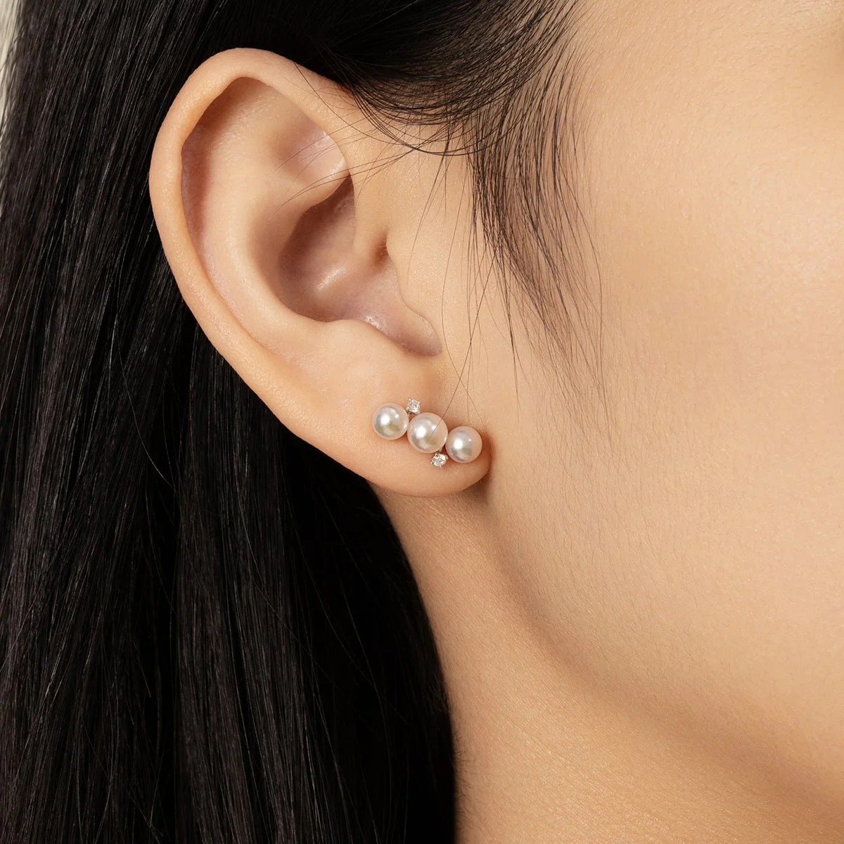 Akoya Pearl 18K White Gold Diamonds Bar-Shape Sparkling Stud Earrings - Image 2
