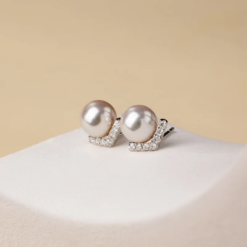 Akoya Pearl 18K White Gold V-shape Diamond Stud Earrings - Image 3