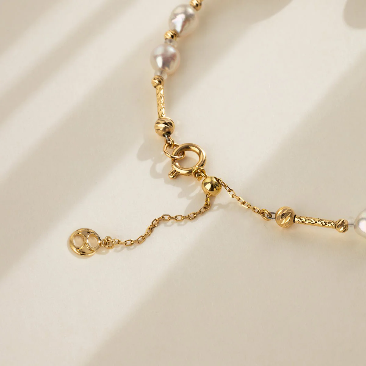 Baroque Akoya Pearl Gold Vermeil Multi-Color Station Bracelet in 925 Sterling Silver - Image 8