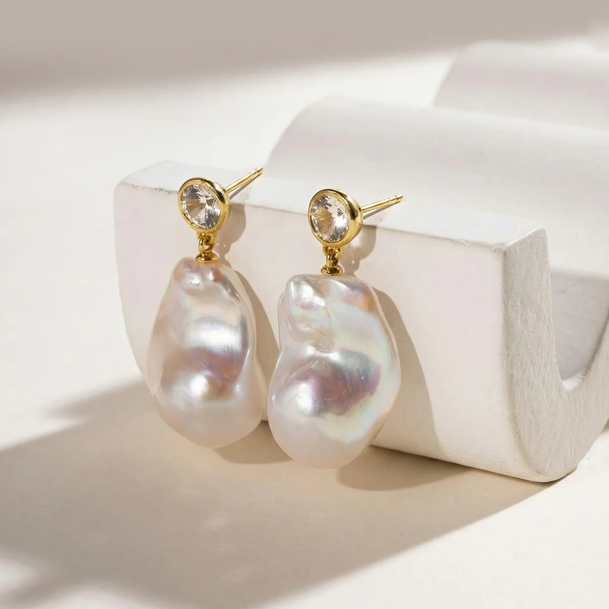 Baroque Freshwater Pearl Cubic Zirconia Drop Earrings in 925 Sterling Silver - Image 8