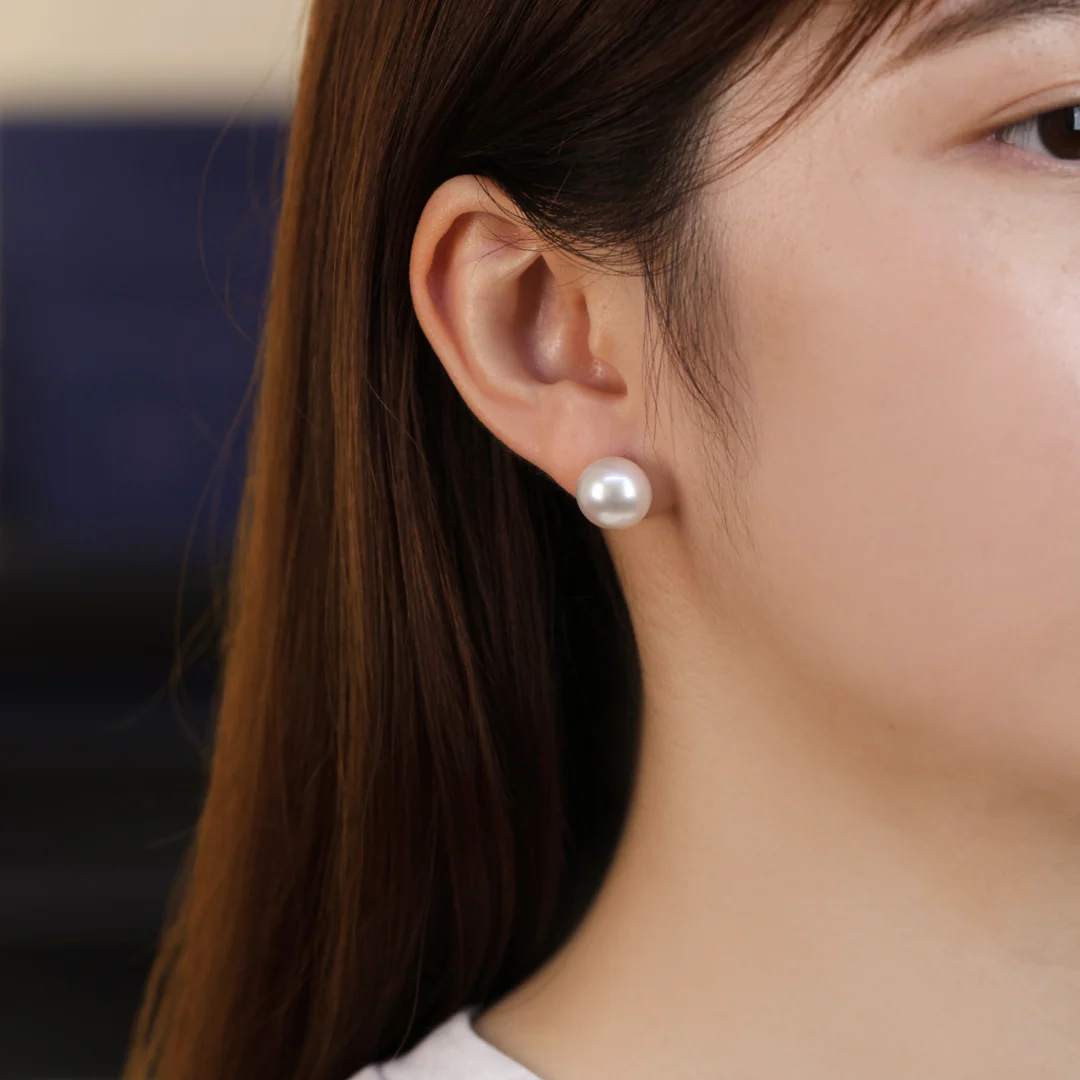Bun-Styled South Sea Pearl Studs Earrings - Image 9