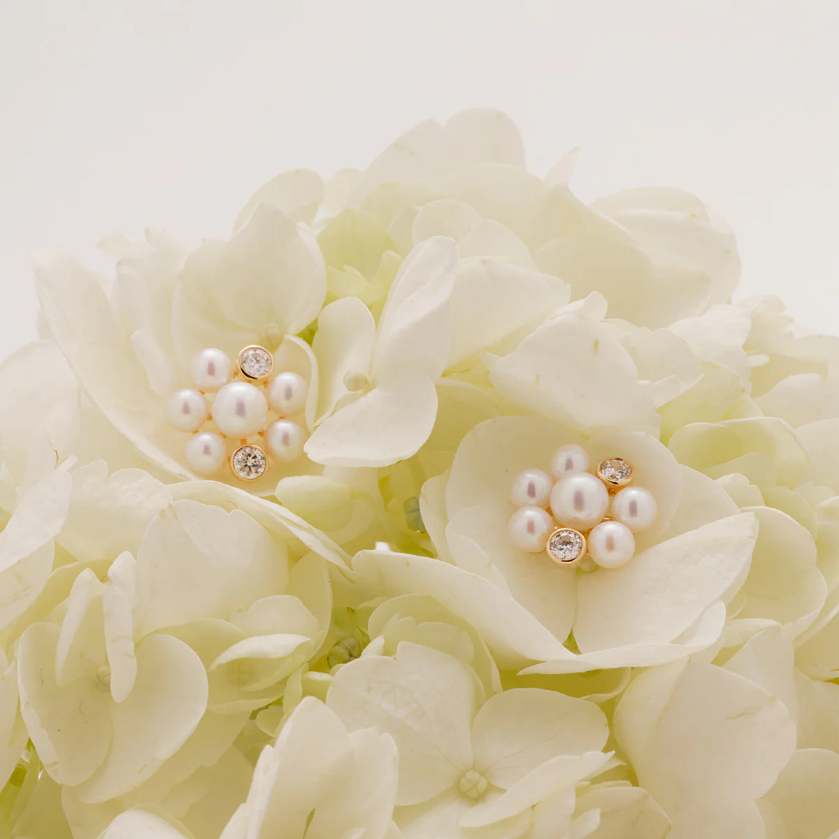 Freshwater Pearl 10K Gold Lab-Grown Diamond Dandelion Stud Earrings - Image 3