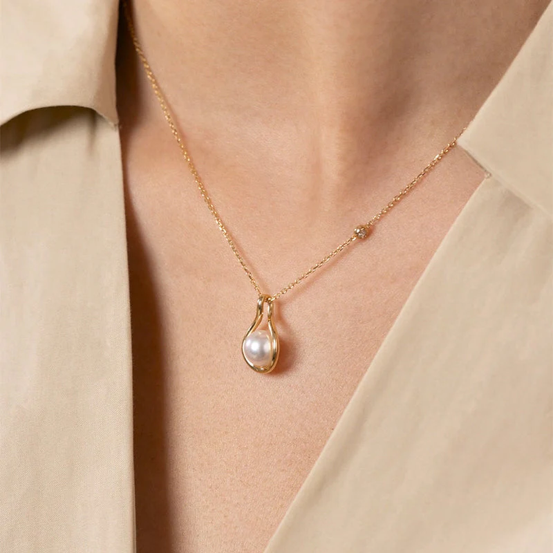 Freshwater Pearl Gold Vermeil Teardrop Pendant Necklace in 925 Sterling Silver - Image 5
