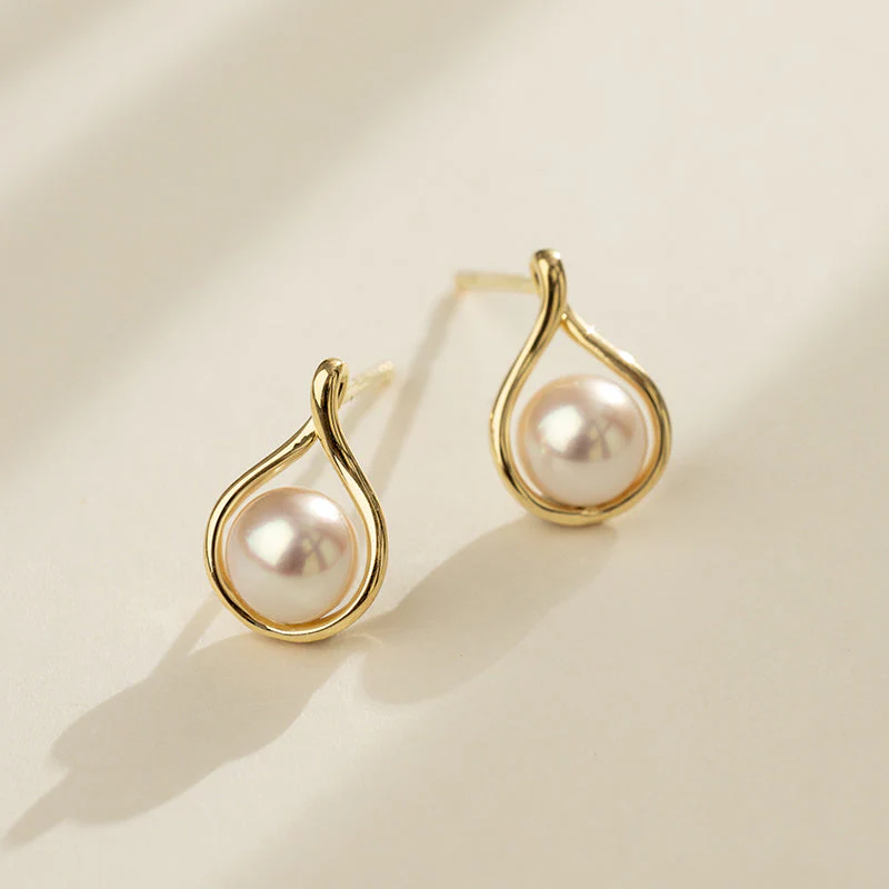 Freshwater Pearl Gold Vermeil Teardrop Stud Earrings in 925 Sterling Silver - Image 3