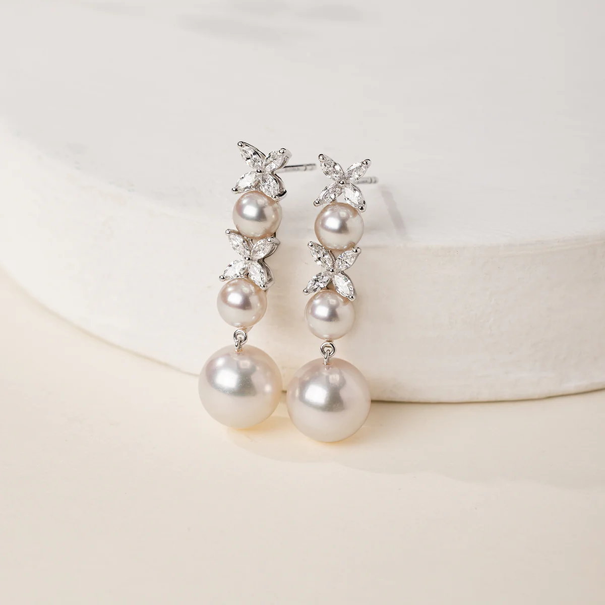 Freshwater Pearl Graduated Drop Earrings with Lab-Grown Diamonds in 925 Sterling Silver - Image 3
