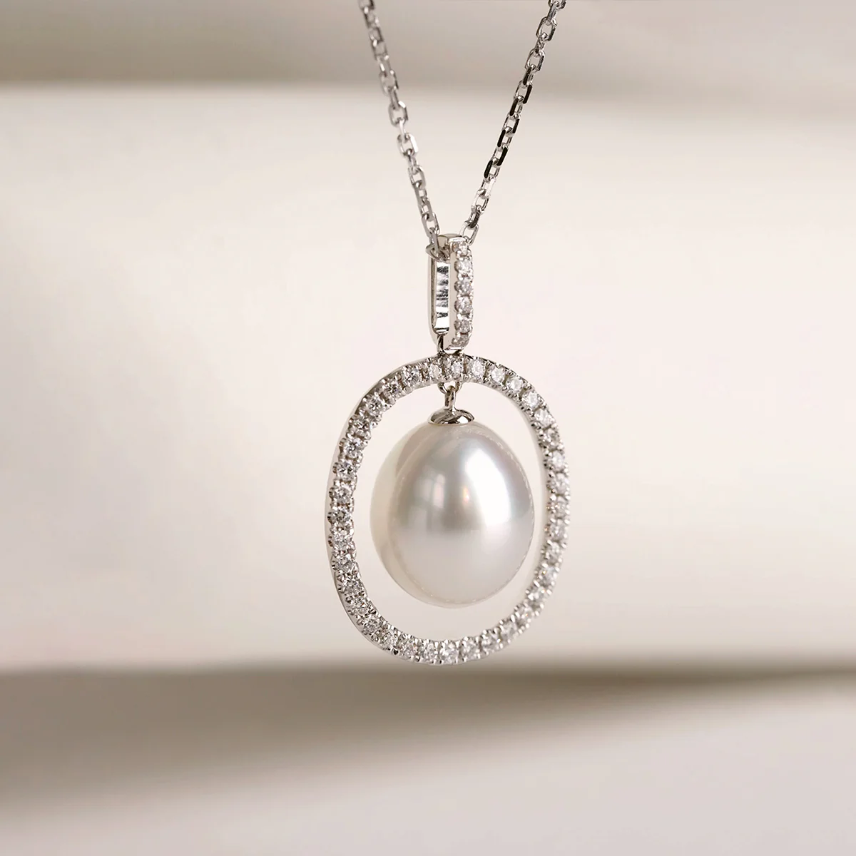 Freshwater Pearl Oval Frame CZ Pendant Necklace in 925 Sterling Silver - Image 4