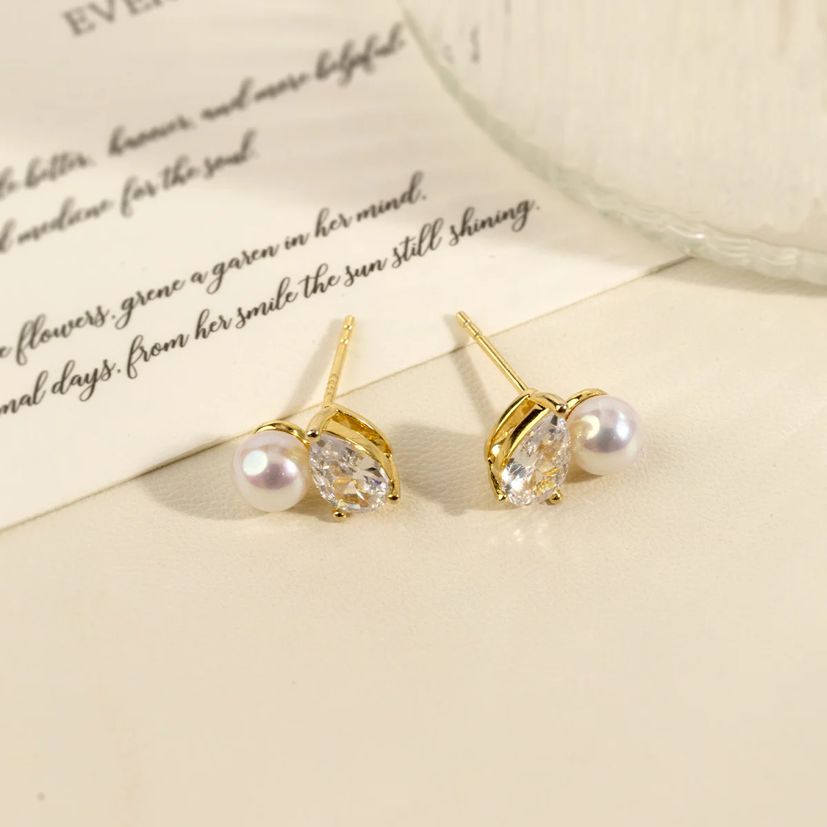 Freshwater Pearl Pear-Cut CZ Gold Plating Toi et Moi Stud Earrings in 925 Sterling Silver - Image 5
