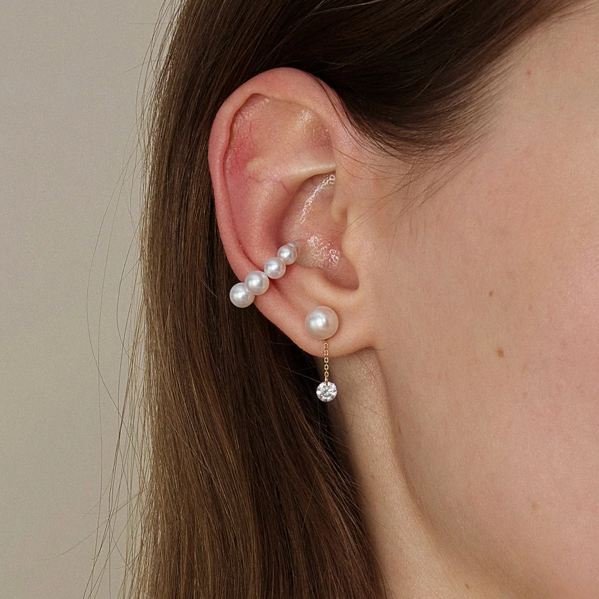 Freshwater Pearls 14K Gold Gradient Hoop Earring Cuff - Image 3