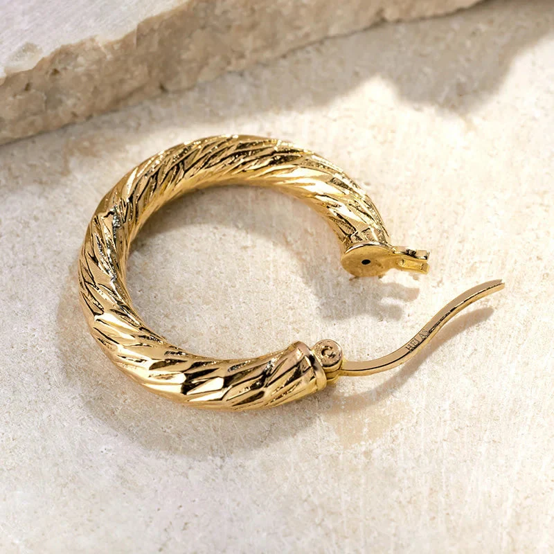Gold Vermeil Knot Textured Hoop Earrings in 925 Sterling Silver - Image 4