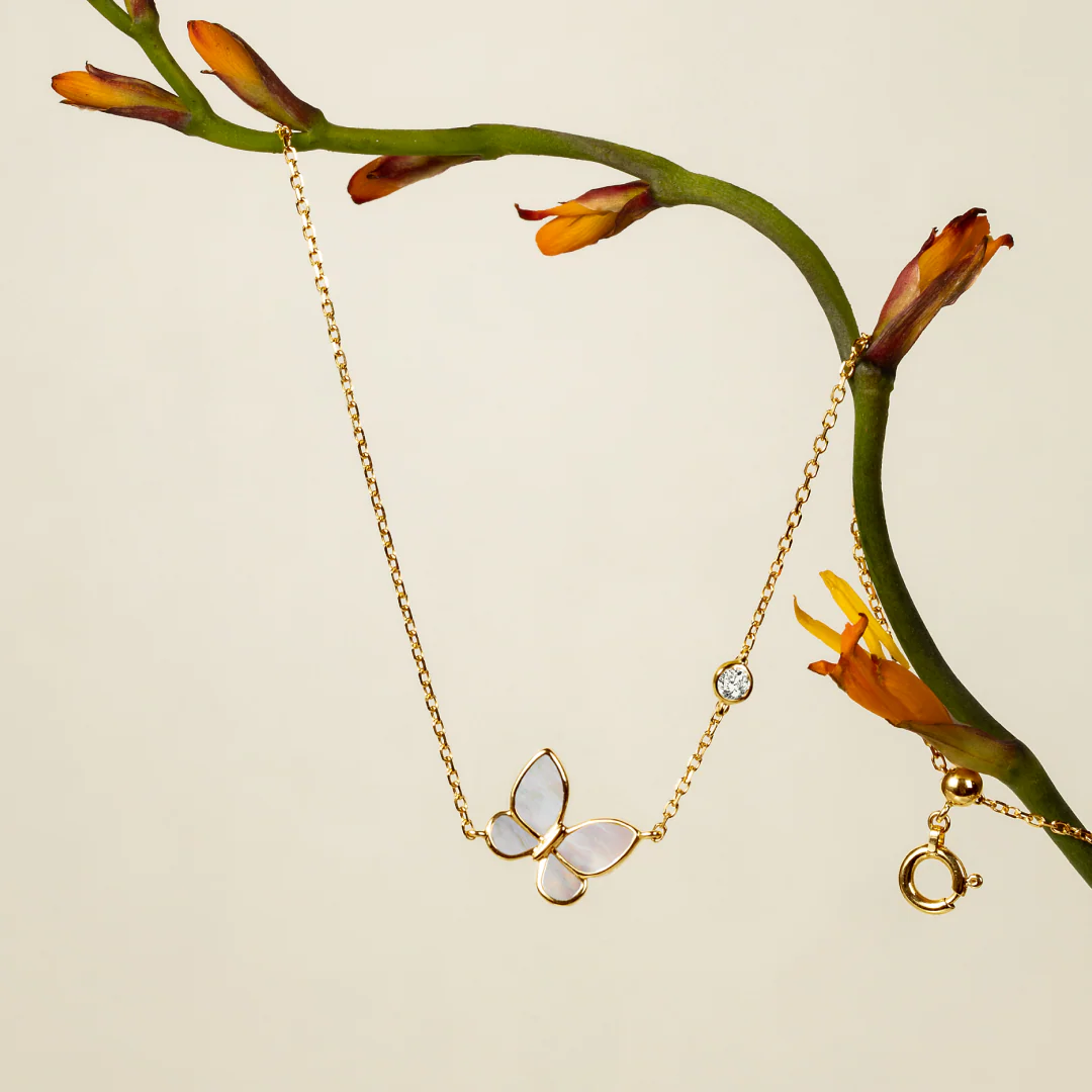 Mother-of-Pearl Gold Vermeil Butterfly Necklace in 925 Sterling Silver - Image 5
