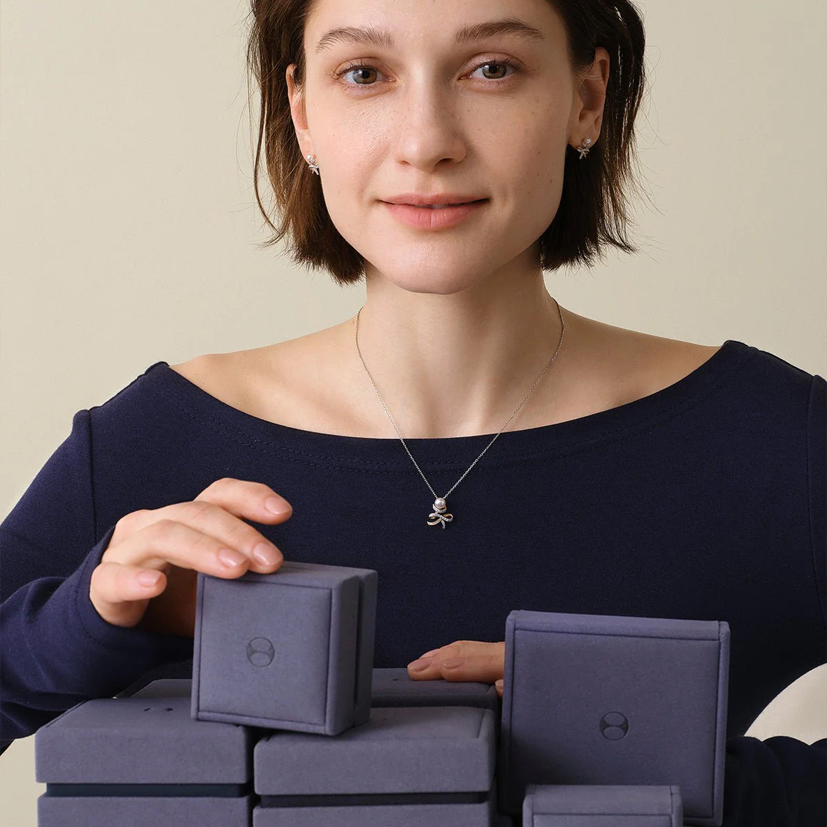 Ribbon Gift Packaging Service - Image 10