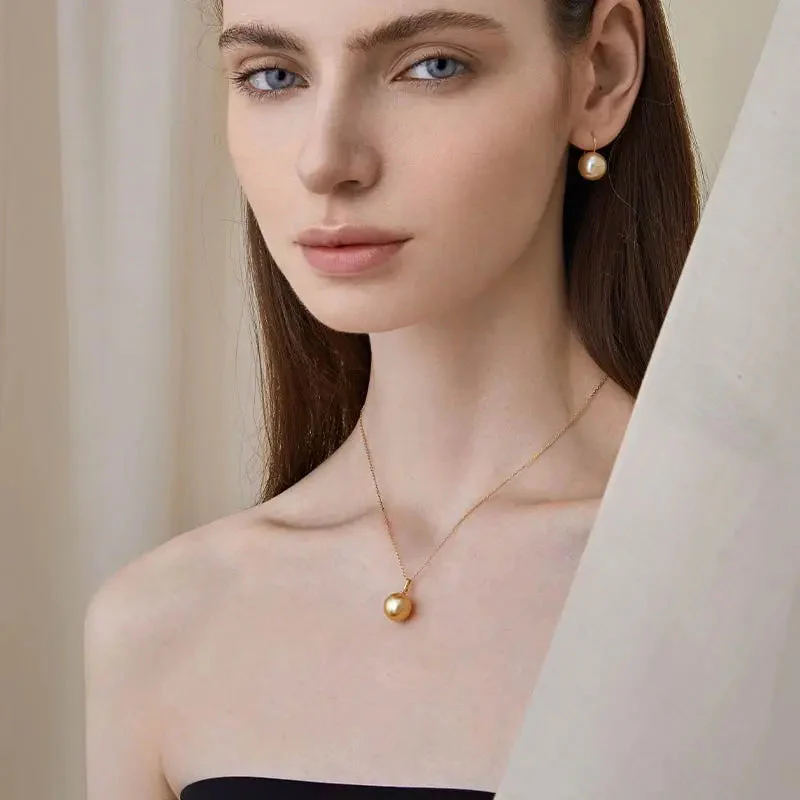 South Sea Golden Pearl 18K Gold Elegant Design Necklace - Image 2